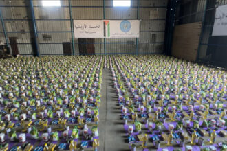 الهيئة الخيرية الأردنية الهاشمية تواصل جهودها الإغاثية في غزة بتوزيع وجبات ساخنة وطرود غذائية