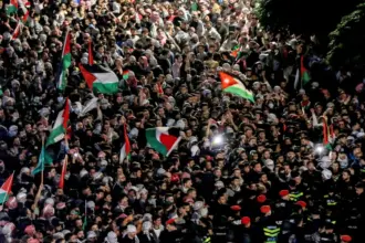 محافظ العاصمة يمنع إقامة فعالية الجمعة في وسط البلد