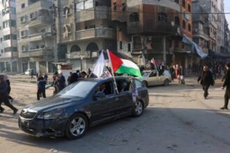 وثيقة تكشف محاور اتفاق إنهاء الحرب وتبادل الأسرى في القطاع