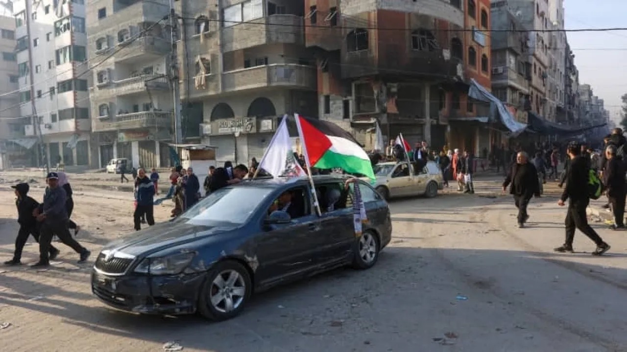 وثيقة تكشف محاور اتفاق إنهاء الحرب وتبادل الأسرى في القطاع