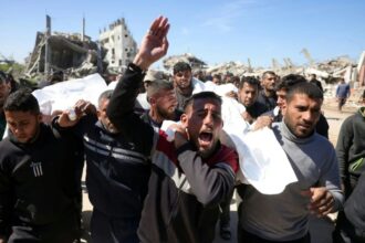 رغم الهدنة… الاحتلال يستهدف الفلسطينيين بغزة