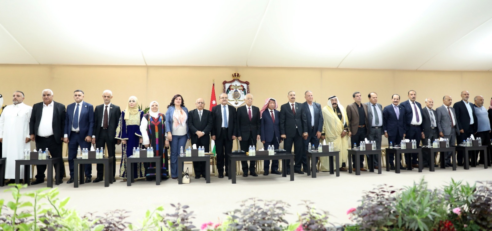 صورة حول : العيسوي: الأردن يمضي في "معركة التحديث" لترسيخ دولة الشفافية وكفاءة المؤسسات العيسوي: الأردن يمضي في "معركة التحديث" لترسيخ دولة الشفافية وكفاءة المؤسسات