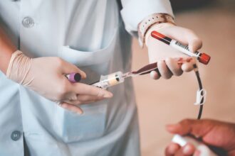 احذر… هذا المشروب قد يمنع جسمك من امتصاص الحديد!