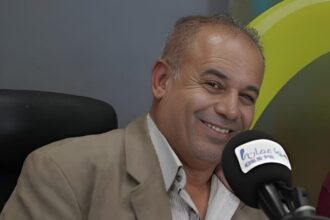 الشعب السعيد