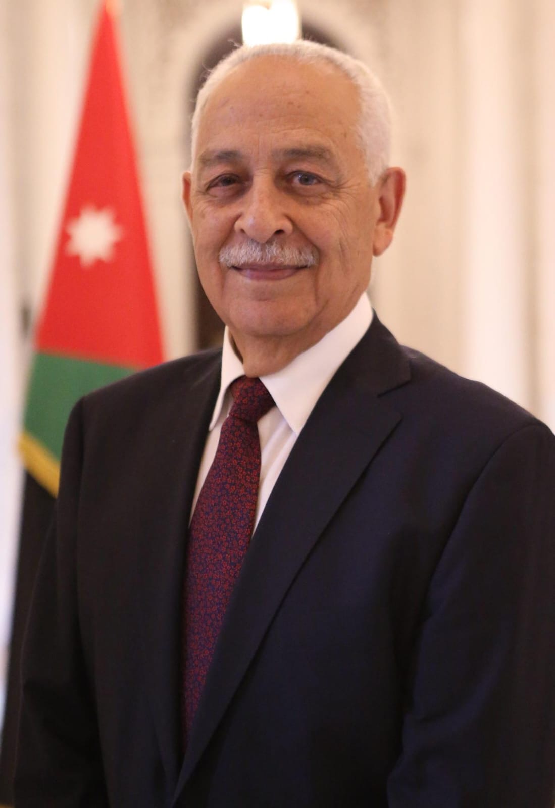 صورة حول : *مندوبا عن الملك وولي العهد.. العيسوي يعزي آل العثمان* *مندوبا عن الملك وولي العهد.. العيسوي يعزي آل العثمان*