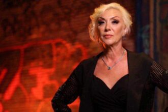 صورة حول : جدل جديد حول وفاة المغنية التركية غللو واتّهامات لابنتها جدل جديد حول وفاة المغنية التركية غللو واتّهامات لابنتها