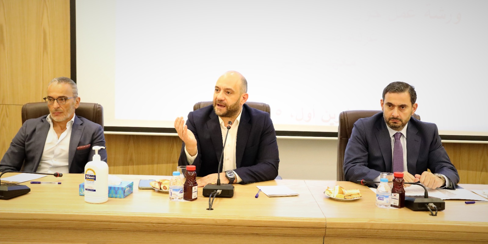بمشاركة الحموري ونقل "ايجابي" ينظم ورشة حول الحوكمة والحوكمة العائلية