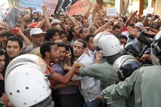 خروج آلاف المتظاهرين في المغرب للمطالبة بالإصلاح