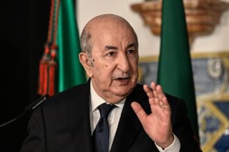 الرئيس الجزائري يؤكد متانة علاقات بلاده مع دول الخليج ويستثني دولة واحدة