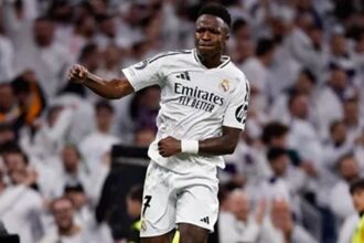 صورة حول : فينيسيوس جونيور يفكر بالرحيل عن ريال مدريد بعد خلاف مع ألونسو فينيسيوس جونيور يفكر بالرحيل عن ريال مدريد بعد خلاف مع ألونسو