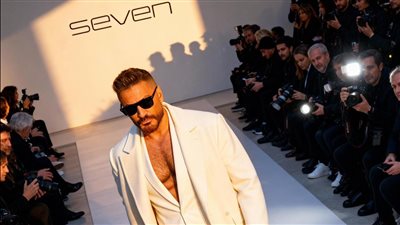 صورة حول : تامر حسني يفاجئ الجمهور بعرض أزياءه الخاص في "Fashion Factor" تامر حسني يفاجئ الجمهور بعرض أزياءه الخاص في "Fashion Factor"