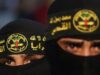 سرايا القدس تسلم أسرى وتؤكد التزامها بوقف النار