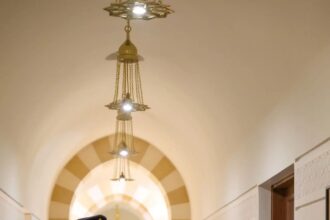 صورة حول : عاجل| الملك يلتقي رئيس أركان القوات البرية الباكستانية عاجل| الملك يلتقي رئيس أركان القوات البرية الباكستانية
