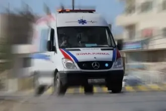 عاجل | حادث سير بين 3 مركبات في عمان