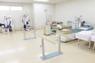 صورة حول : الحكومة تموّل مشروع تحسين الرعاية الصحية في الزرقاء الحكومة تموّل مشروع تحسين الرعاية الصحية في الزرقاء