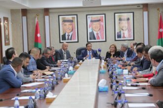 صورة حول : عزم تتصدر الأداء النيابي خلال الدورة الاولى للبرلمان... عزم تتصدر الأداء النيابي خلال الدورة الاولى للبرلمان...