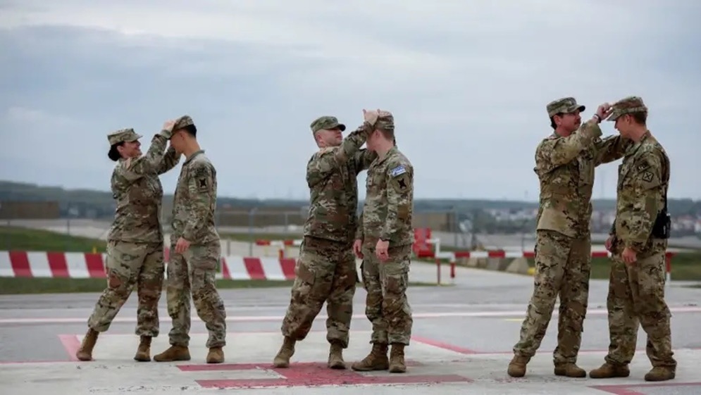 صورة حول : واشنطن تخفض قواتها في شرق أوروبا.. والناتو يقلل من أهمية الخطوة واشنطن تخفض قواتها في شرق أوروبا.. والناتو يقلل من أهمية الخطوة