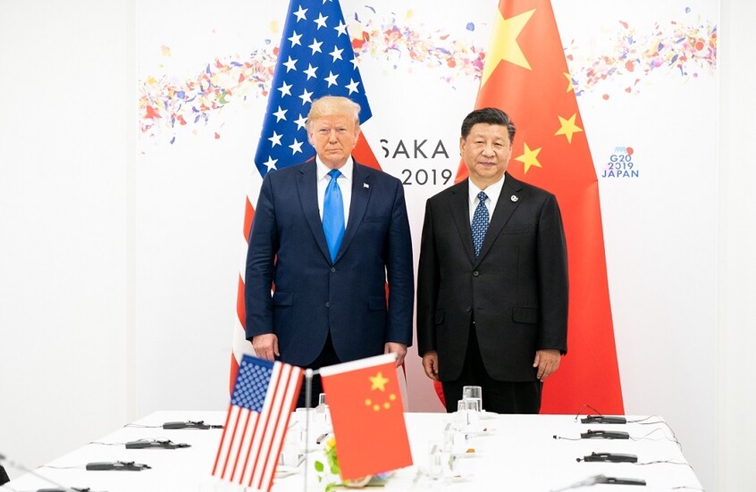 صورة حول : شي جين بينغ وترامب يعلنان توافقاً أساسياً لحل النزاعات التجارية بين بكين وواشنطن شي جين بينغ وترامب يعلنان توافقاً أساسياً لحل النزاعات التجارية بين بكين وواشنطن