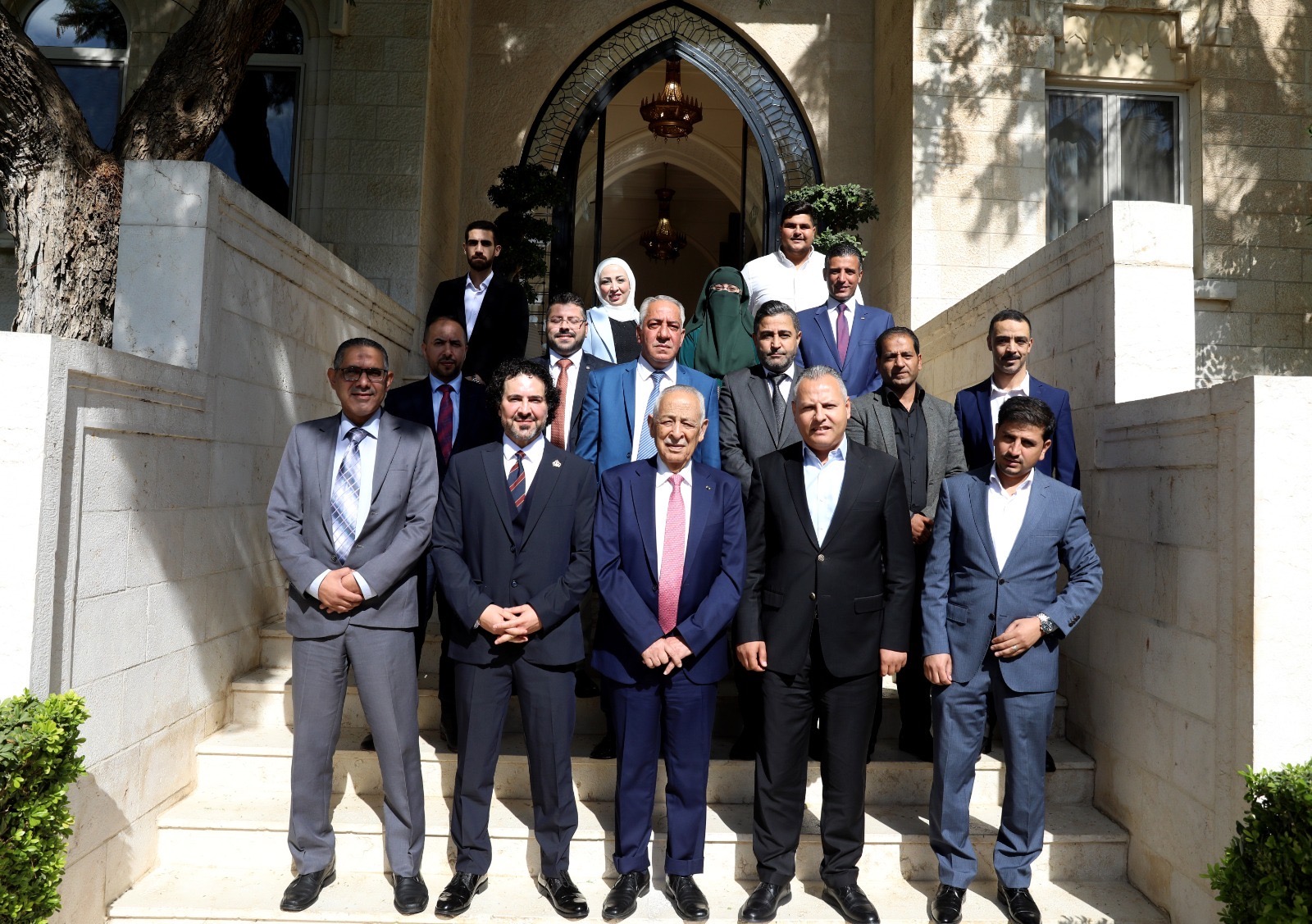 العيسوي الأردن بقيادة الملك ثابت على المبادئ وراسخ في دفاعه عن الحق