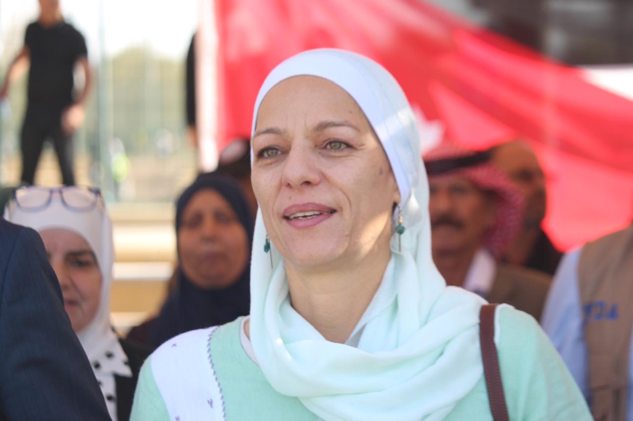 الأميرة بسمة بنت علي تفتتح بازار المزارع في حدائق الملك عبدالله الثاني .. فيديو وصور