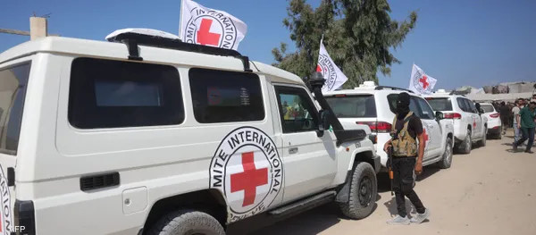 الجيش الإسرائيلي: حماس سلّمت جثة رهينة للصليب الأحمر … التفاصيل