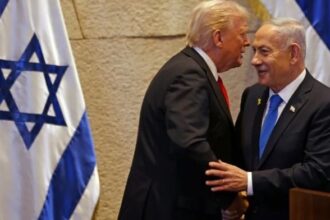 ترامب يطالب بعفو "بيبي" نتنياهو عن قضايا الفساد أمام الكنيست