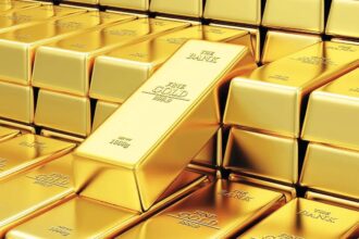 صورة حول : الذهب يواصل التراجع ويسجل أدنى مستوى له منذ 3 أسابيع الذهب يواصل التراجع ويسجل أدنى مستوى له منذ 3 أسابيع