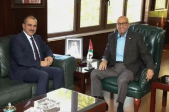 وزير المياه يكشف عن حلول مبتكرة لحل ازمة المياه