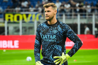 صورة حول : حارس إنتر ميلان يدهس رجلاً مسنًا قرب مركز التدريب حارس إنتر ميلان يدهس رجلاً مسنًا قرب مركز التدريب