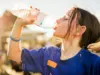 كيف يمكن لمياه الشرب المعبأة ان تشكل خطراً على صحتك؟