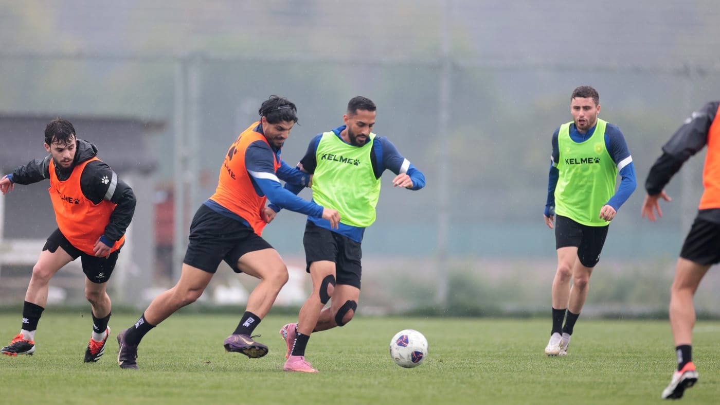 غدًا… المنتخب الوطني لكرة القدم يلتقي نظيره البوليفي