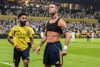النصر يسحق الفتح 5-1 ورونالدو يصل لهدفه الـ800