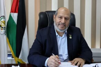 صورة حول : خليل الحية: غزة والضفة وحدة وطنية ولا نقبل فصل القطاع عن الضفة خليل الحية: غزة والضفة وحدة وطنية ولا نقبل فصل القطاع عن الضفة