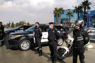 صورة حول : عاجل | الأمن يوقف أشخاصاً هددوا سلامة طالبات مدرسة في إربد عاجل | الأمن يوقف أشخاصاً هددوا سلامة طالبات مدرسة في إربد