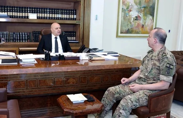 صورة حول : عون يأمر الجيش بالتصدي للتوغّلات الإسرائيلية وحماية المواطنين عون يأمر الجيش بالتصدي للتوغّلات الإسرائيلية وحماية المواطنين