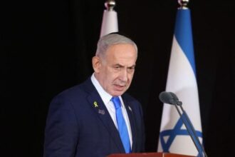 ترامب يثير جدلًا بعرض العفو على نتنياهو عن تهم الفساد