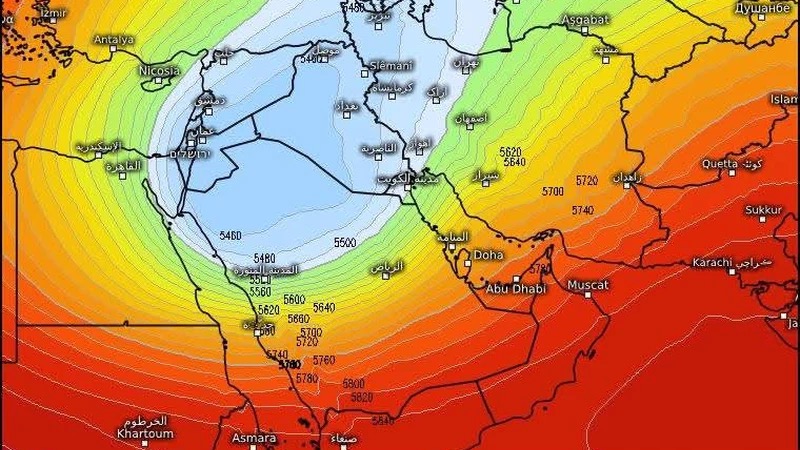 المدينة المنورة شهدت ثلوجًا نادرة في فبراير 1993 ادت إلى حدث جوي نادر