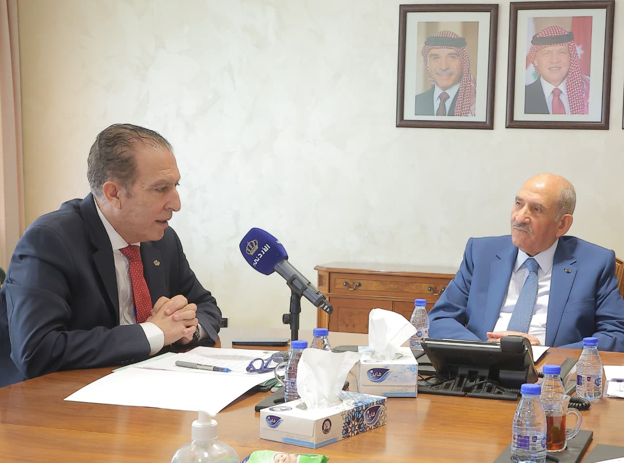 حزب الميثاق يشيد بإنجازات شركة الفوسفات