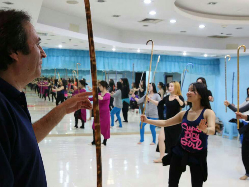 صورة حول : كيف يمكن للموسيقى والرقص ان يبطئان شيخوخة الدماغ ؟ كيف يمكن للموسيقى والرقص ان يبطئان شيخوخة الدماغ ؟