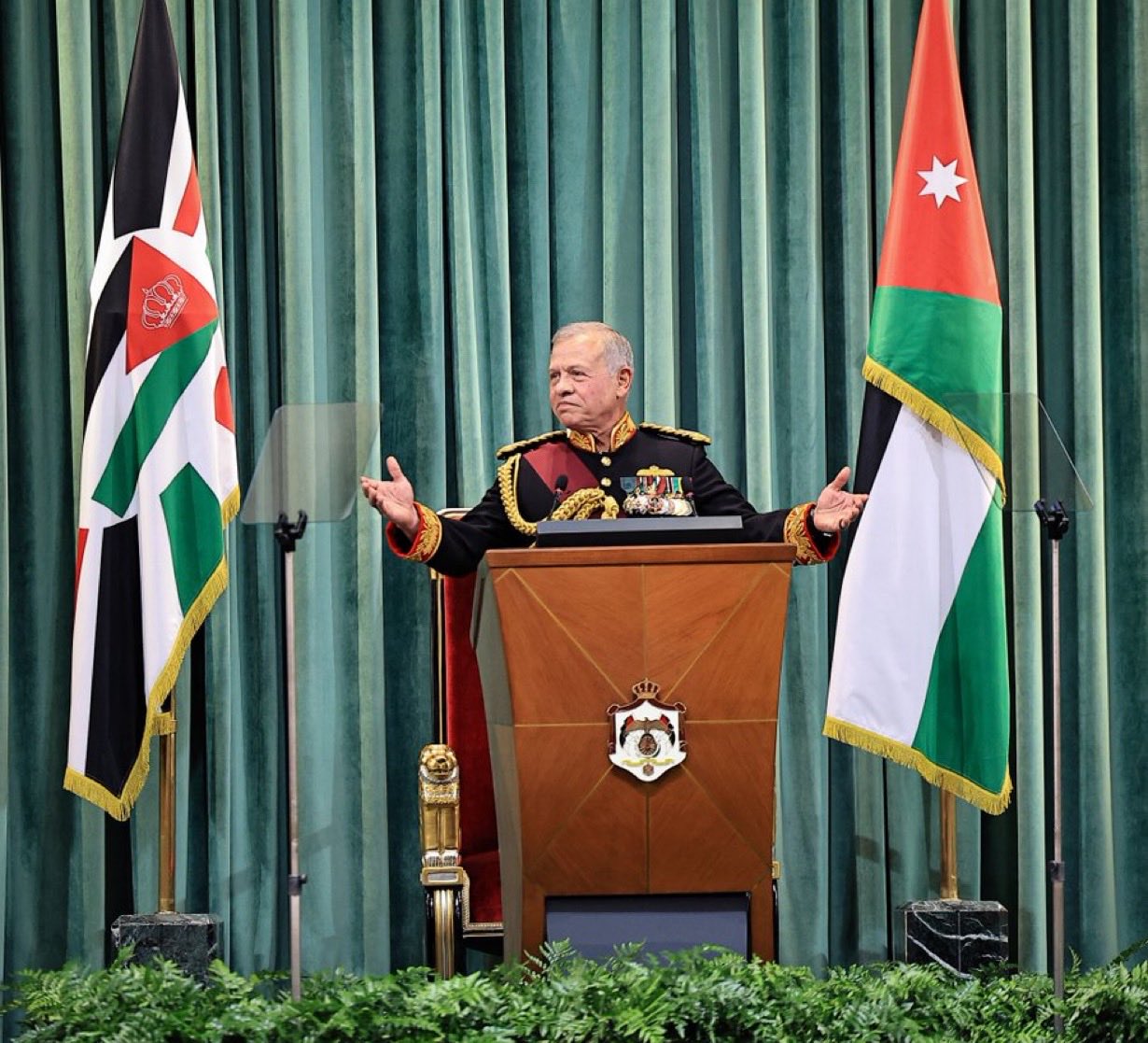 صورة حول : الملك عبدالله الثاني: قوة الأردن بفضل إيمان ووحدة الأردنيين الملك عبدالله الثاني: قوة الأردن بفضل إيمان ووحدة الأردنيين