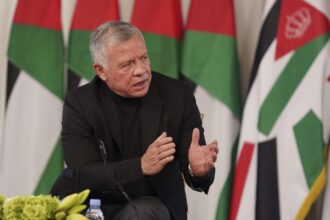 الملك: وقف إطلاق النار في القطاع خطوة مهمة يجب أن تنهي الحرب