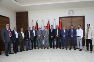 العدوان: ملتزمون بتعزيز مشاركة الشباب في الحياة السياسية والحزبية
