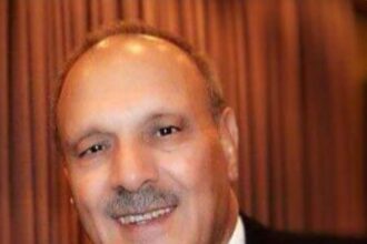 علينا ان لا نثق باسرائيل