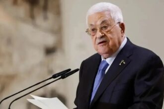 عباس يثمّن مواقف الأردن