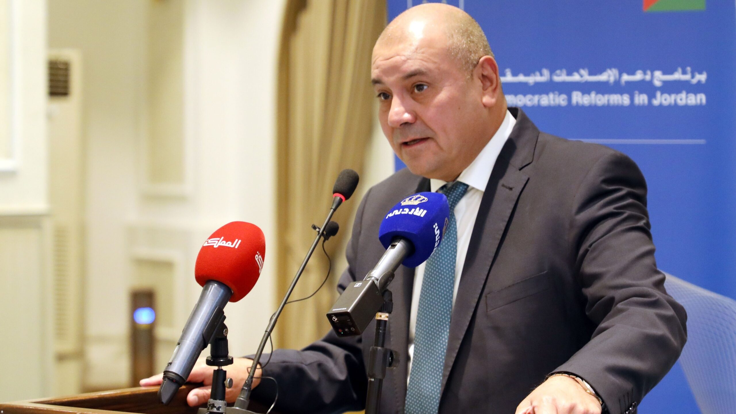 إطلاق برنامج حواري للأحزاب حول تحديث قانون الإدارة المحلية وتعزيز مشاركة المواطنين
