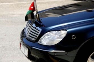 كيف سيصبح شكل لوحات المركبات الحكومية والرسمية بعد إقرار التعديلات على نظام اللوحات؟