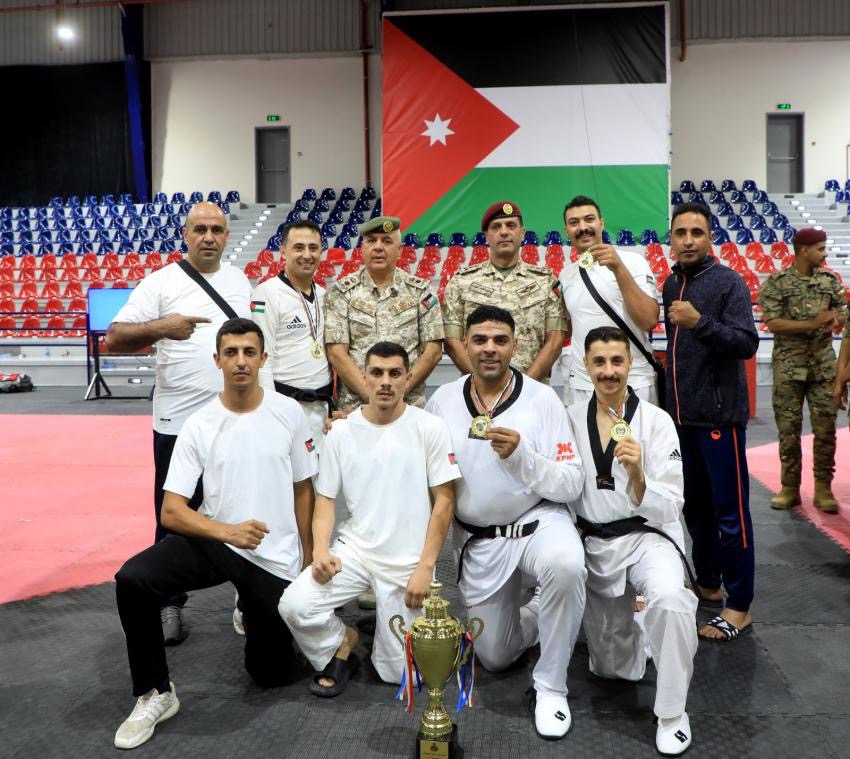 الاتحاد الرياضي العسكري ينظم بطولة التايكواندو العسكرية"صور"