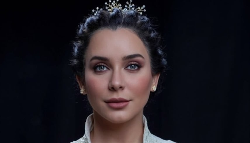 نقيب الصحافيين السوريين يمنع عرض أعمال سلاف فواخرجي