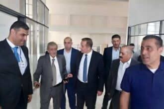 وزير الزراعة يتفقد مشروع المعرض الدائم للمنتجات الزراعية في إربد ويؤكد قرب افتتاحه