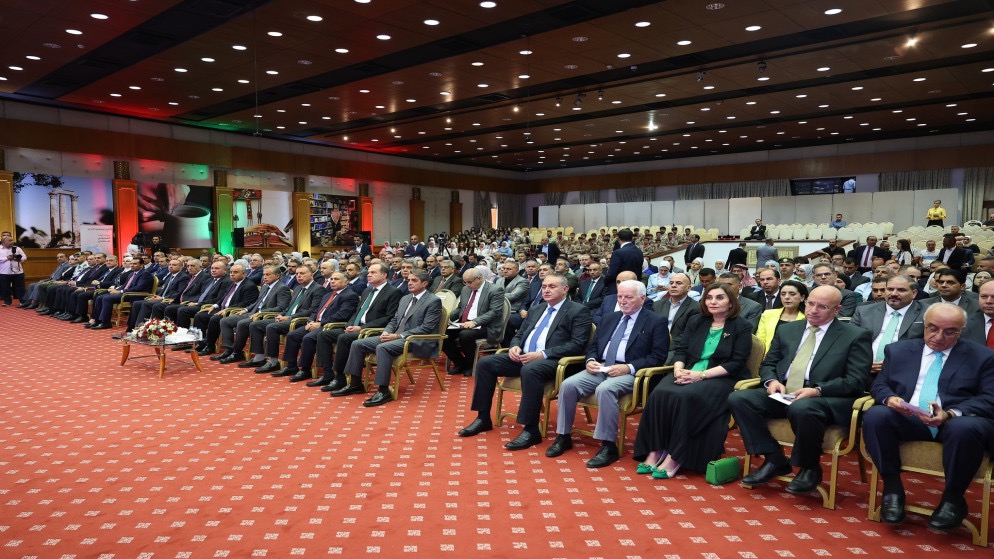 وزير التربية يحتفل بالمعلمين